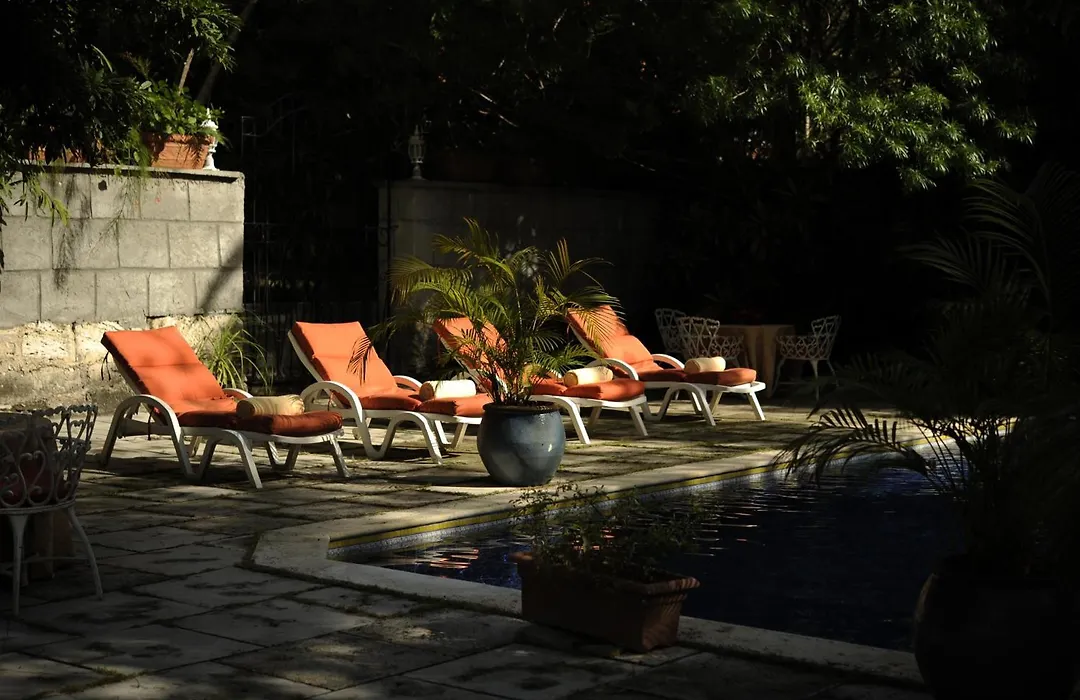 Graycliff Hotel-1